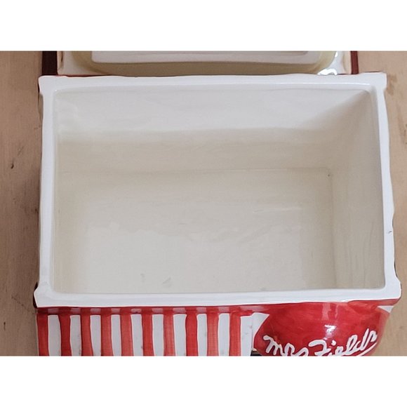 Vintage Mrs Fields Cookie Jar Storefront 3D Ceramic Rubber Seal on Lid 7.75x7x5 - Picture 10 of 11